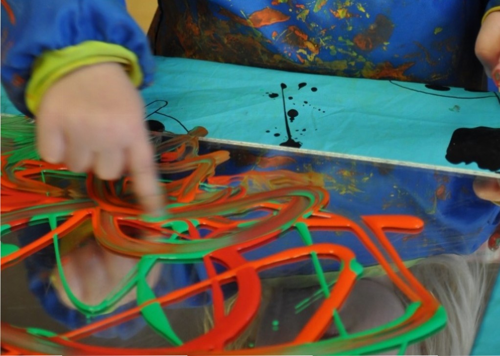EYFS Expressive Arts and Design activity - Early Years Careers