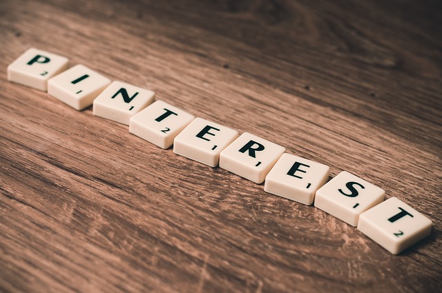 Using pinterest in marketing strategy